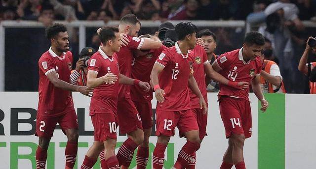 关于意外惊喜频现，强队痛失积分反被逆袭的信息