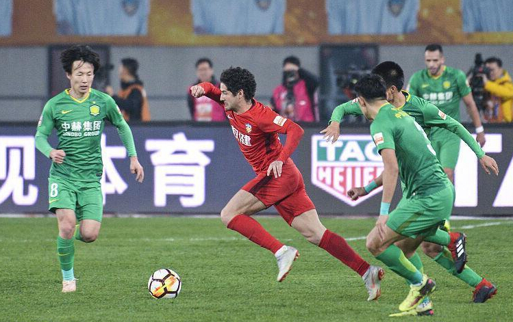 包含贵州队战绩不佳，球队面临保级压力的词条