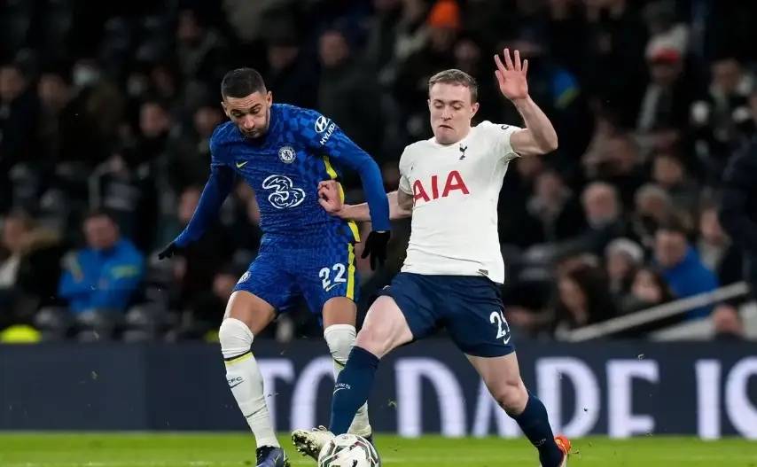 切尔西反击犀利，战术变化令人瞩目