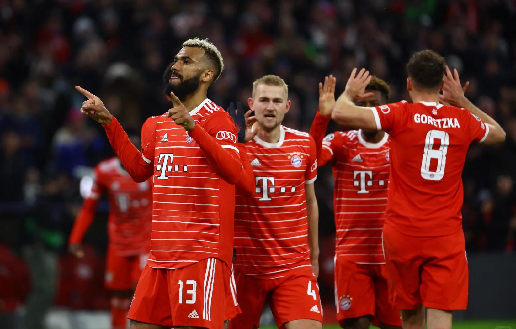 关于拜仁慕尼黑主场大胜，德甲领跑积分榜的信息