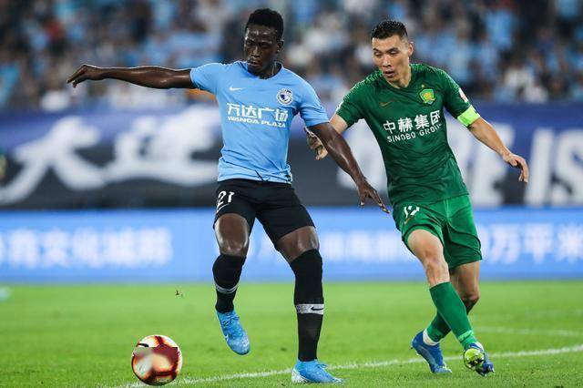 关于比赛日程调整：重庆力帆对阵大连人推迟进行的信息