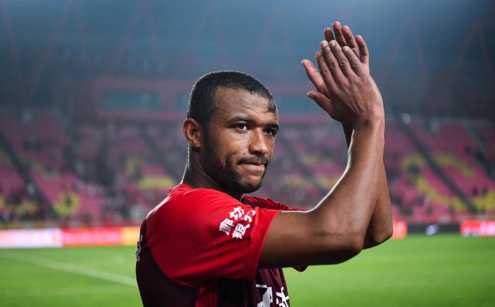 包含数据分析：维达德卡萨布兰卡历史战绩与本届展望的词条