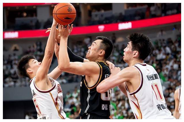 开云体育APP下载-包含辽宁男篮遭遇浙江队绝杀，遗憾失利令球迷心碎的词条