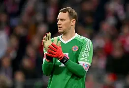 乌尔比诺伦特击败实力强劲对手，意气风发