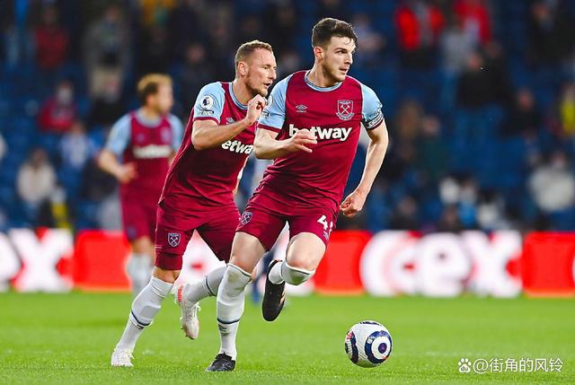 利物浦客场大胜西汉姆联，继续保持领先