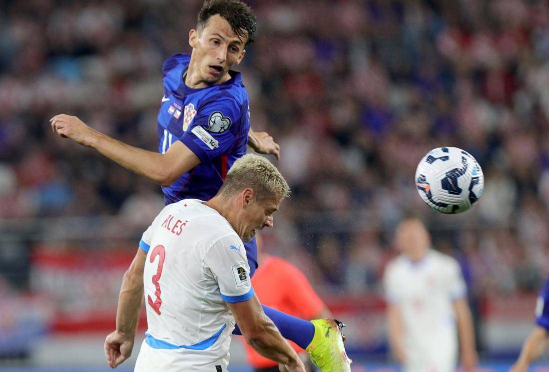 世界豪强争霸！欧洲足坛巨星各显神通