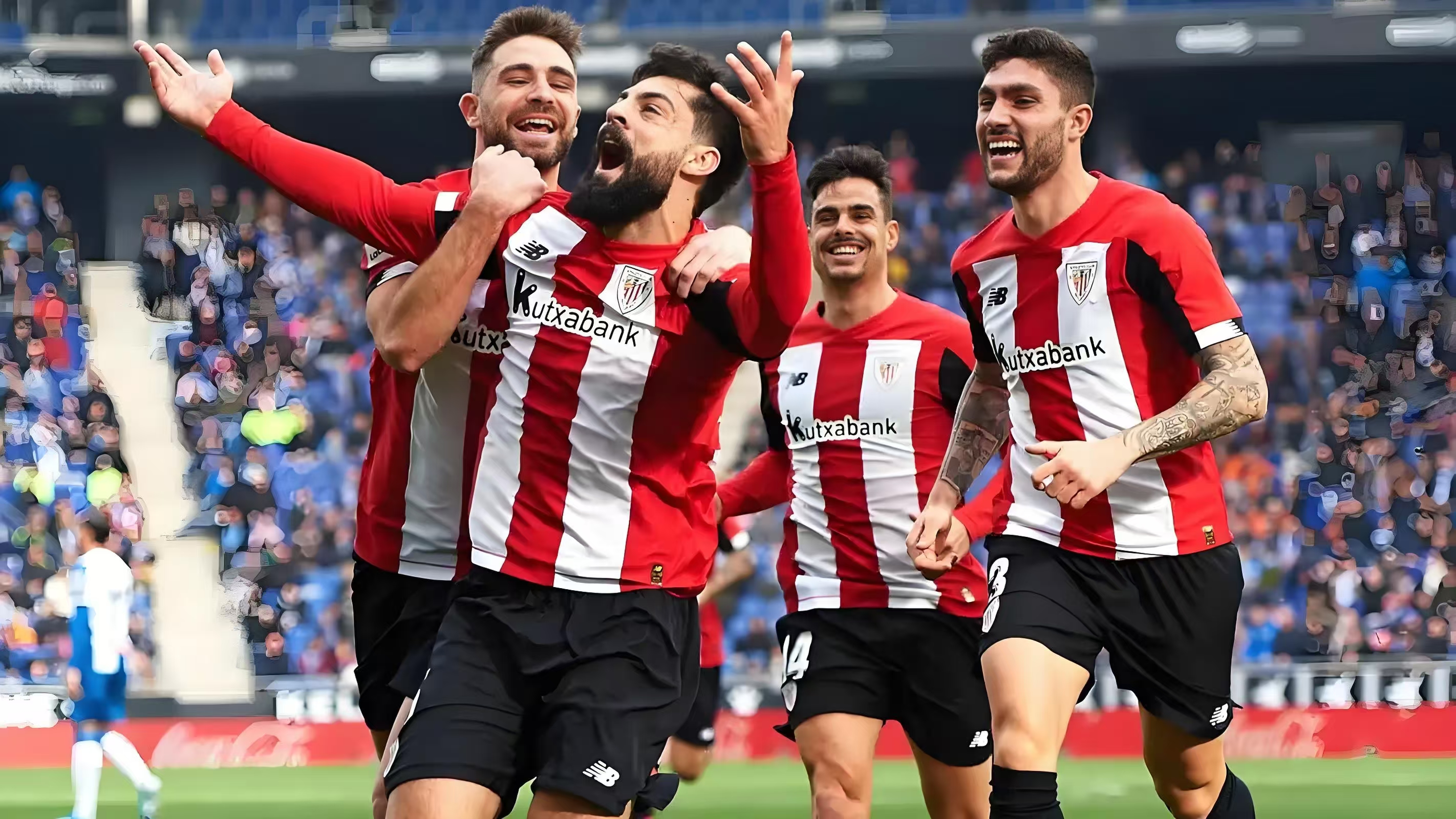 精彩对决吸引眼球，球员一同向前