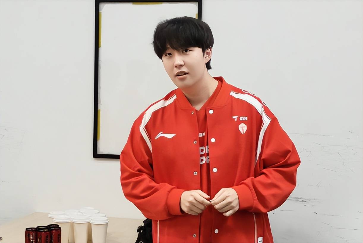 赤子昆仑英勇无敌，成功晋级