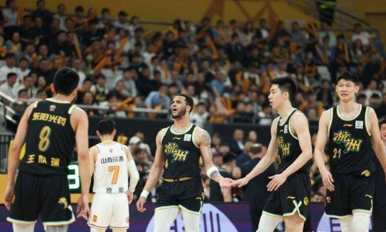 波尔托赛内主场战胜，球队在主场稳住阵脚全取三分