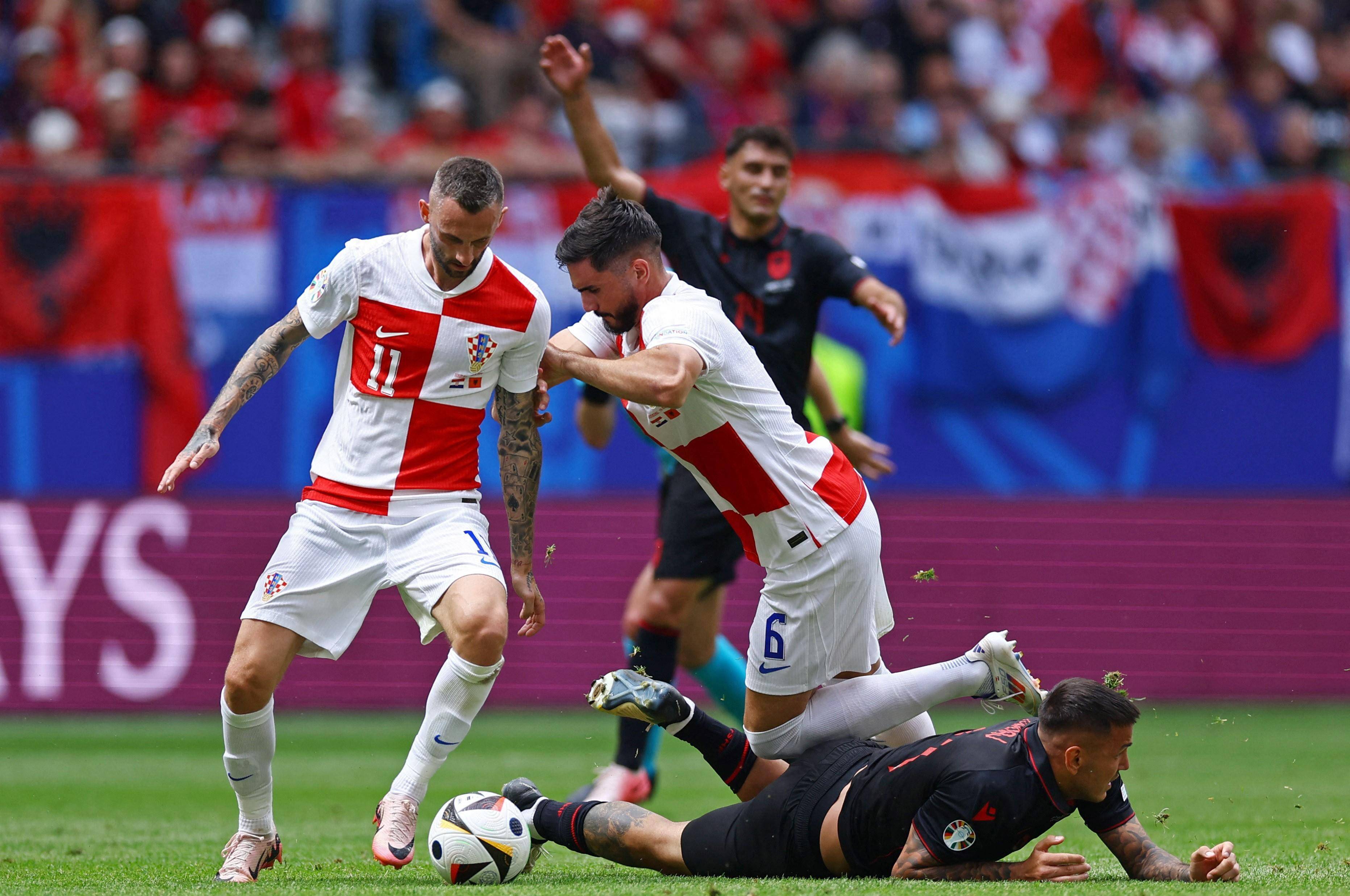 欧洲杯预选赛：克罗地亚主场失利，排名小组第三