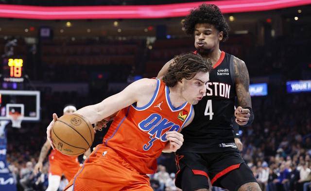 太平洋战争再度上演，湖人豪取七连胜继续领先的简单介绍