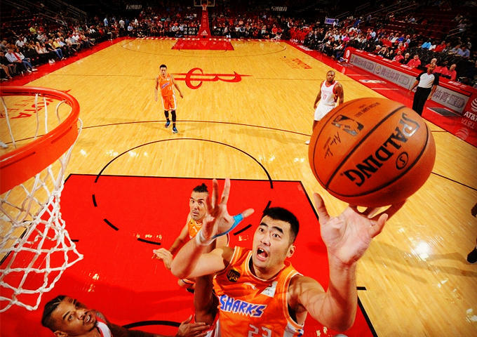 雄鹿后卫遭遇失语风波，球队气氛受影响