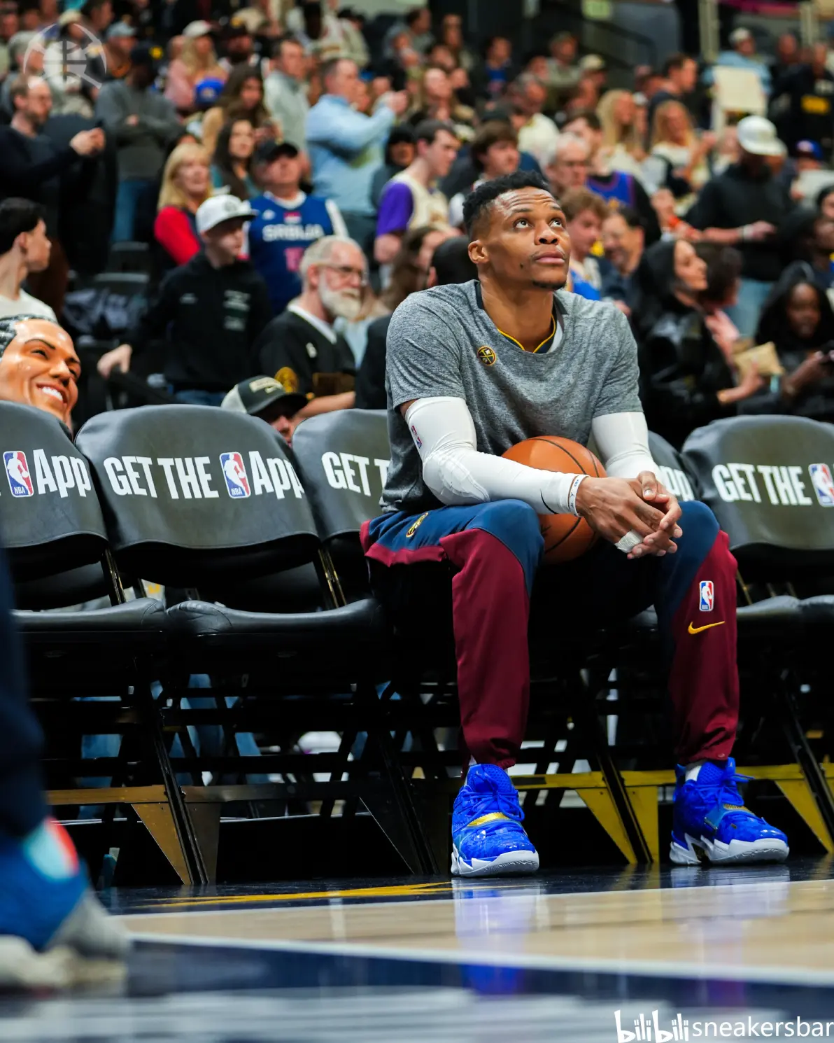 包含鹈鹕横扫开拓者，拉塞尔维斯布鲁克全场表现的词条