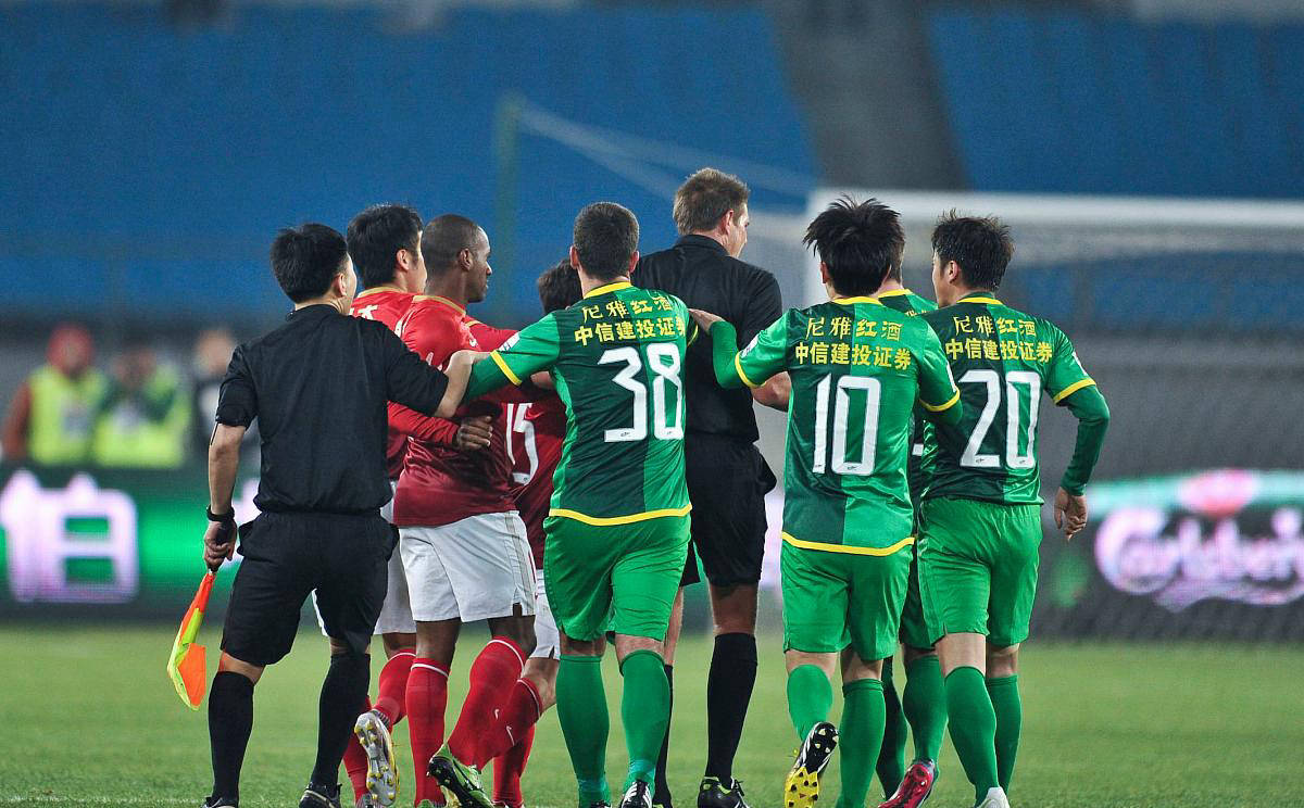 法兰克福客场取胜利，或许改写球队德比战战绩