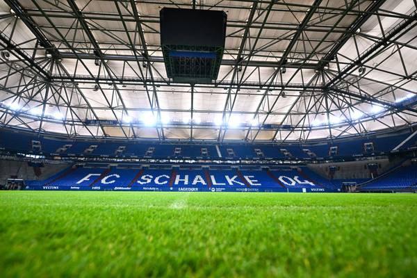 关于沙尔克04打响德国联赛头炮，期待更多胜利的信息