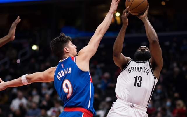 贵州恒丰客场力克劲敌，豪取三分