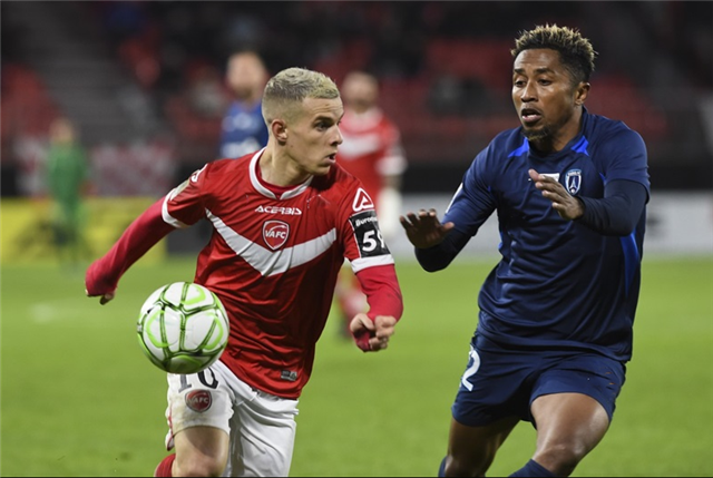 瓦朗谢纳客战大败，欧战资格差距拉大