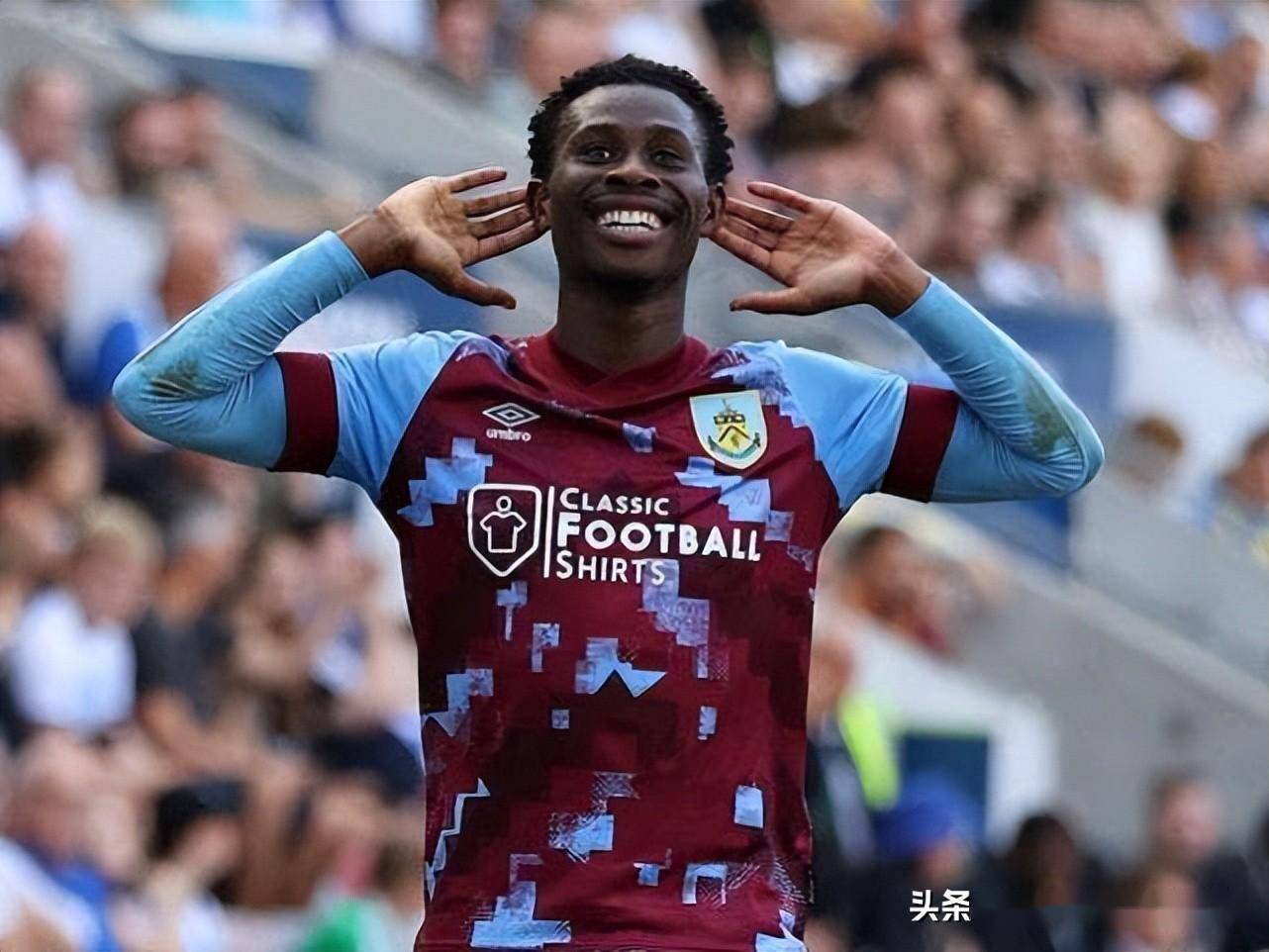 华尔夫汉普顿取胜客场，逆风翻盘